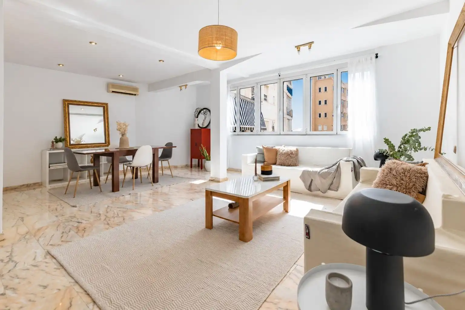 Living room of Flat for sale in Valencia  with Air Conditioner