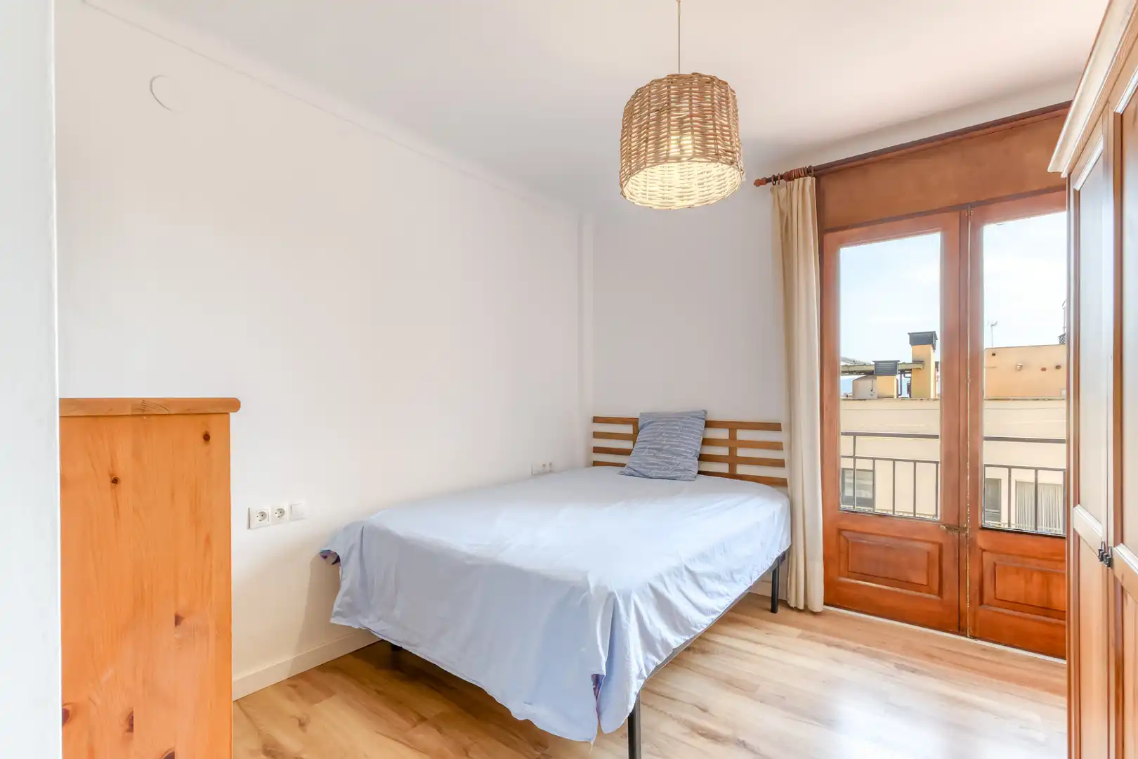 Habitación de Piso en venta en Figueres con Calefacción, Terraza y Amueblado