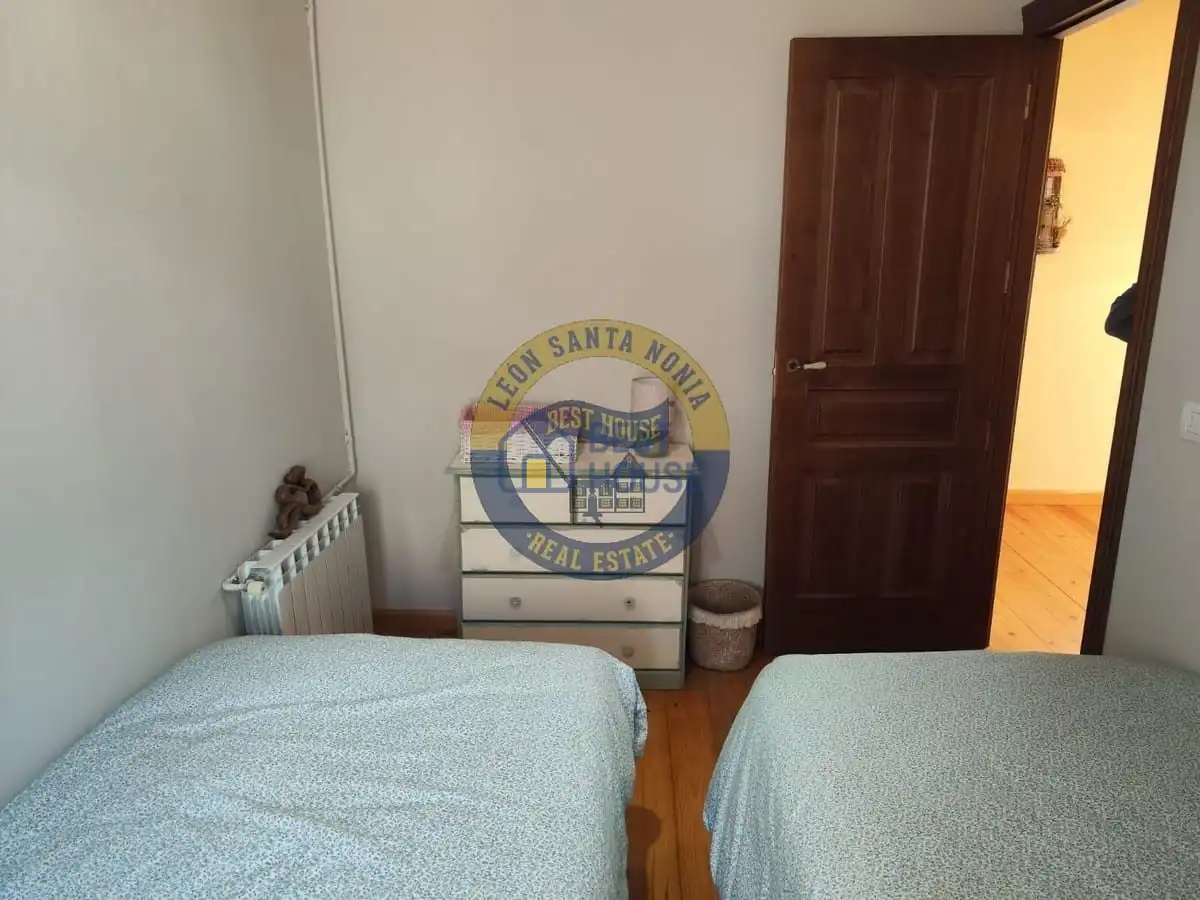 Casa con giardino in vendita a Valdesamario, imagen 16