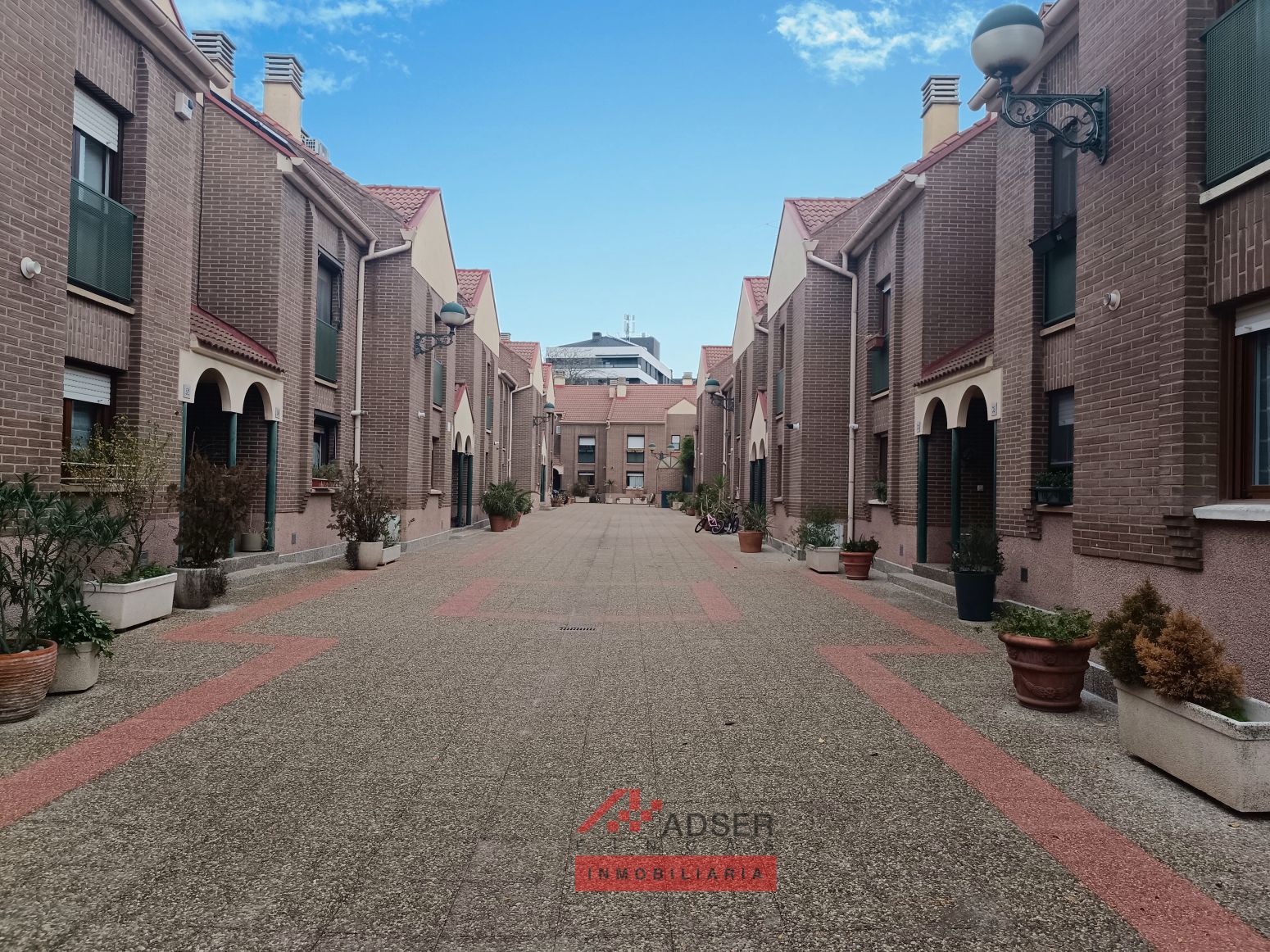 Exterior view of Single-family semi-detached for sale in  Logroño  with Heating, Private garden and Parquet flooring