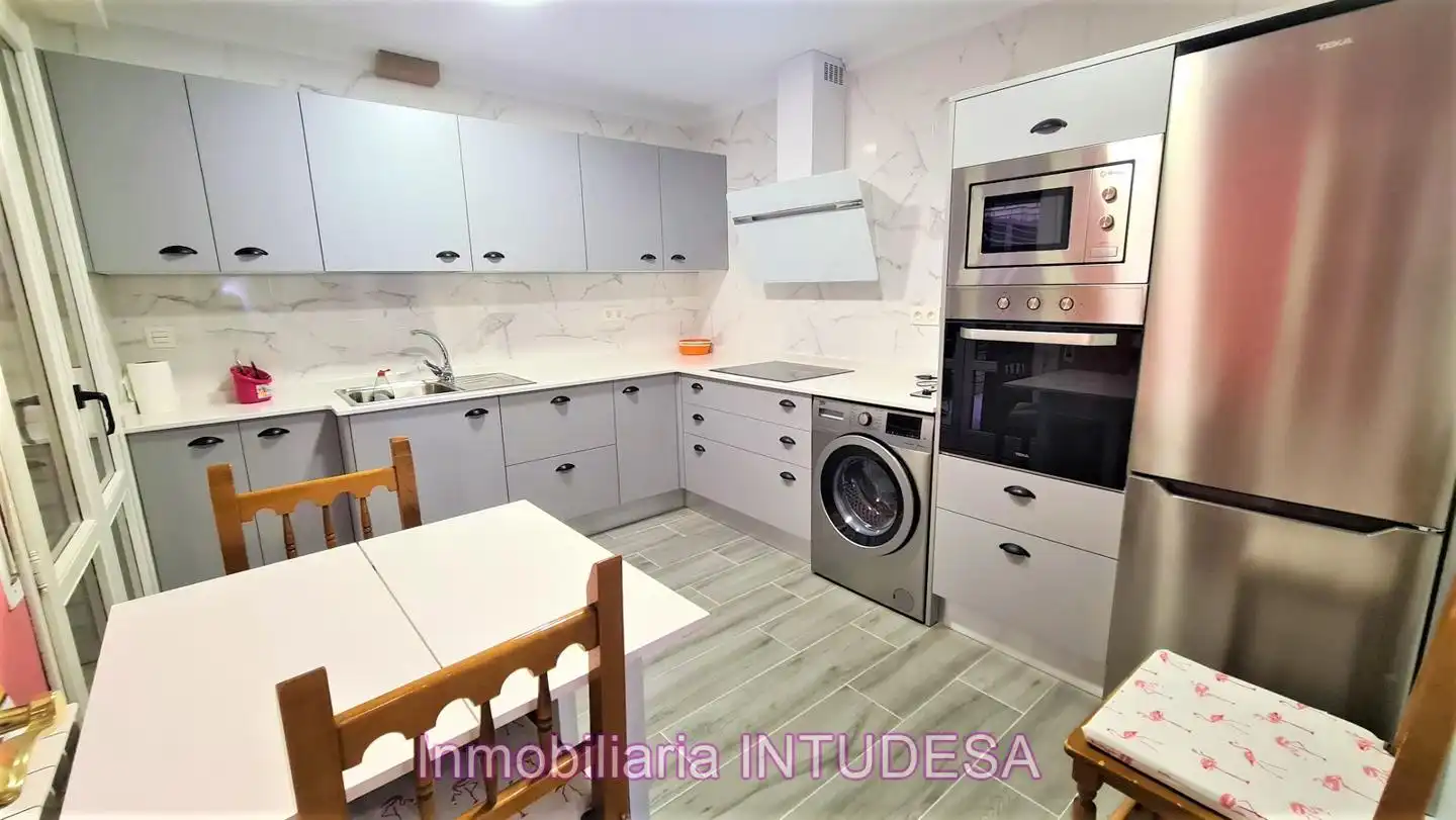 Flat for rent in Mauleón, Centro