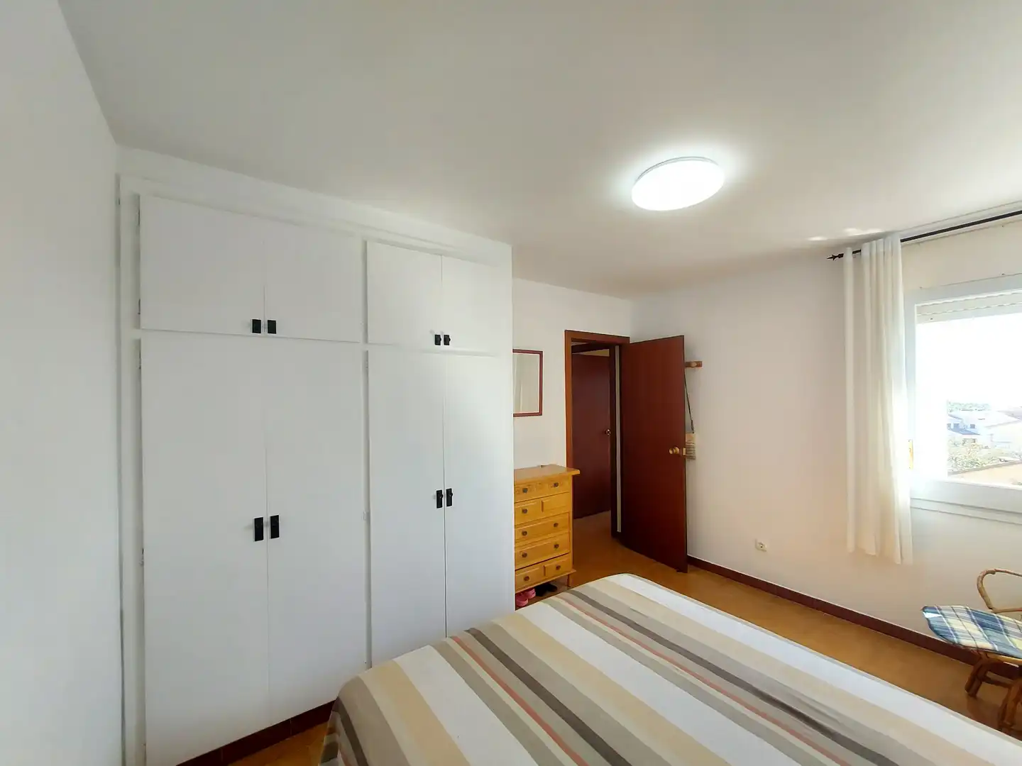 Habitación de Apartamento en venta en El Vendrell con Terraza, Amueblado y Horno