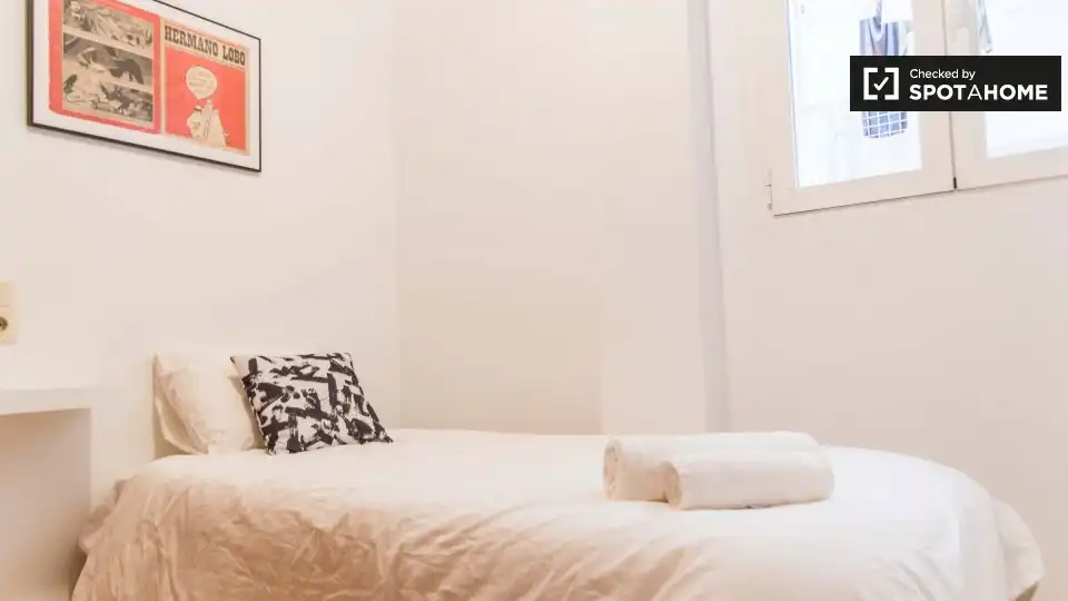Wohnung mit Terrasse zur Miete in Quatre Carreres, imagen 4