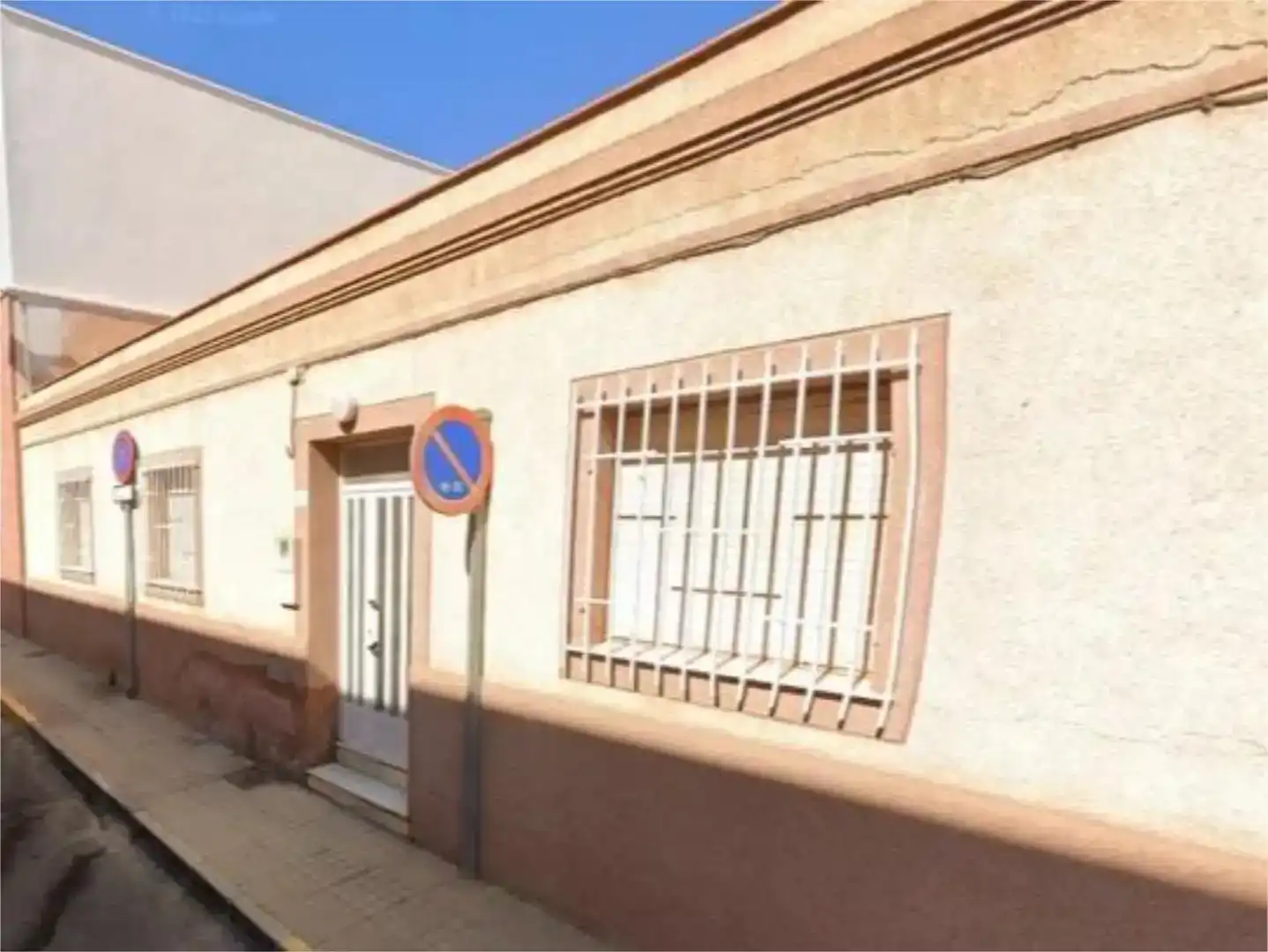Vista exterior de Casa adosada en venta en El Ejido