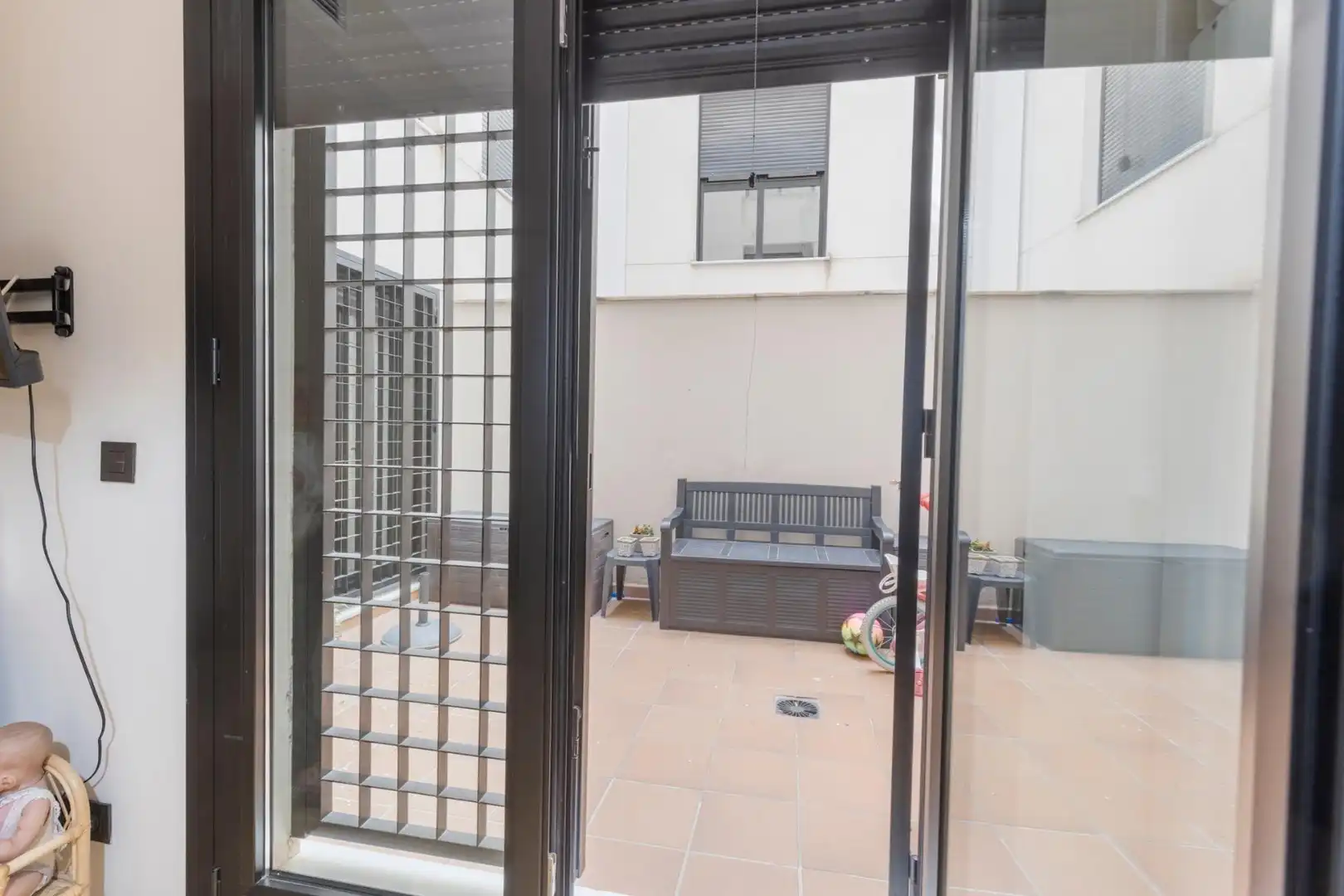 Terraza de Piso en venta en Armilla con Aire acondicionado, Calefacción y Piscina comunitaria