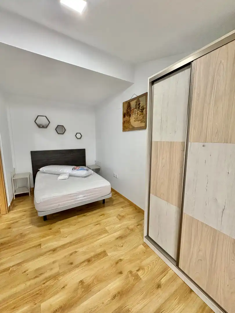 Wohnung zur Miete in Calle Eulogio González, Centro Ciudad