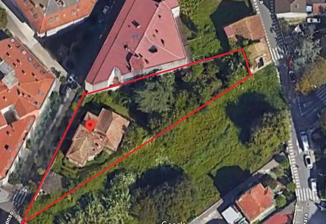 Edificio en venta en Tomas Alonso, Plaza Industria