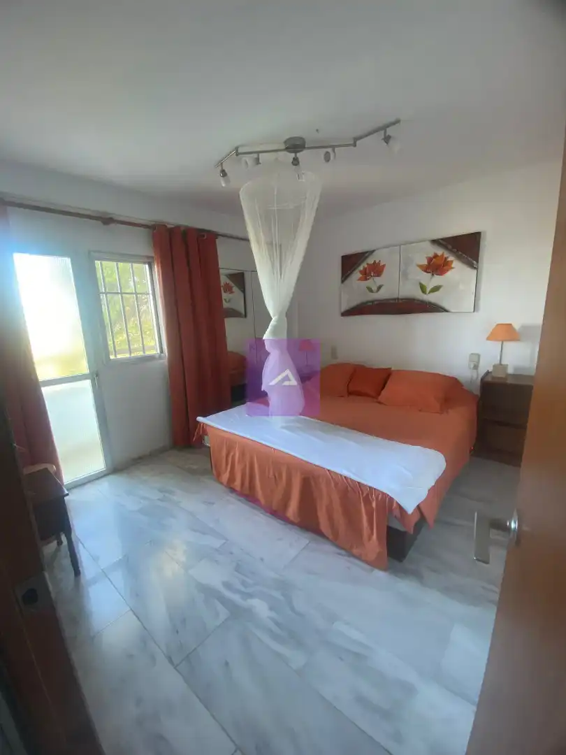 Habitación de Casa o chalet en venta en Montroi / Montroy con Aire acondicionado, Jardín privado y Terraza