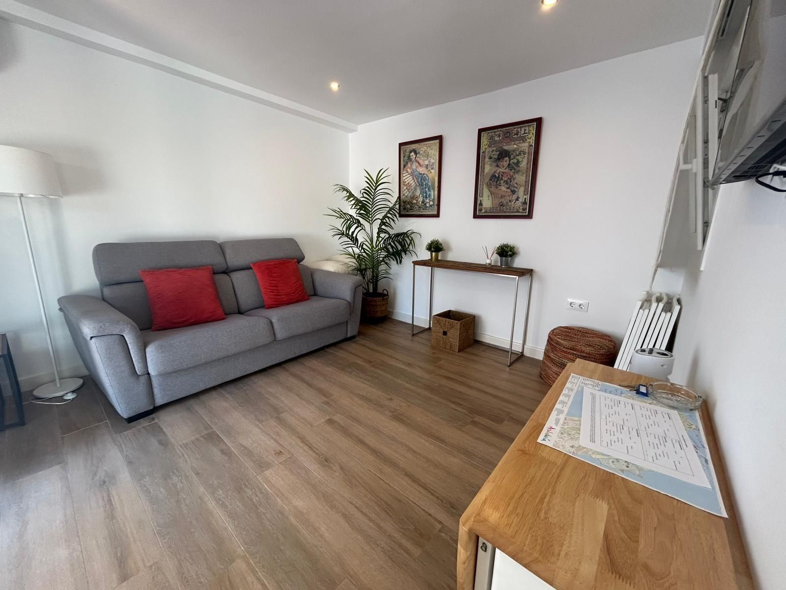 Sala d'estar de Pis en venda en  Cádiz Capital amb Calefacció i Terrassa