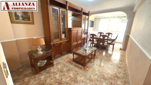 Piso en Alquiler en La Unión - Cruz de Humilladero - Los Tilos