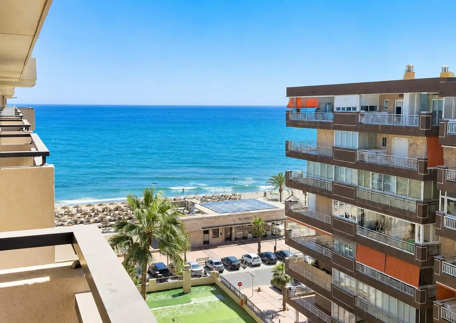 Apartment mit Pool zum Verkauf in Playa de los Boliches