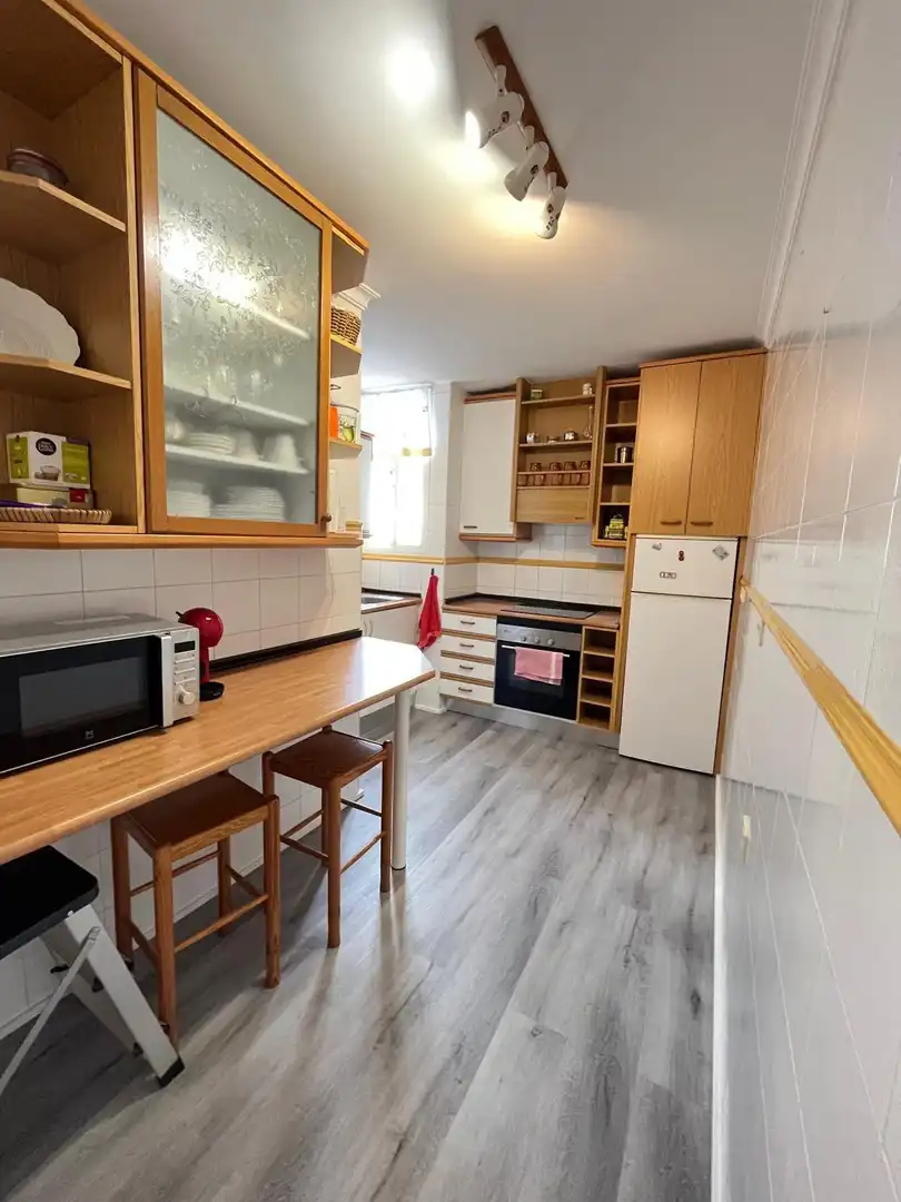 Cocina de Piso de alquiler en Las Palmas de Gran Canaria con Terraza y Amueblado