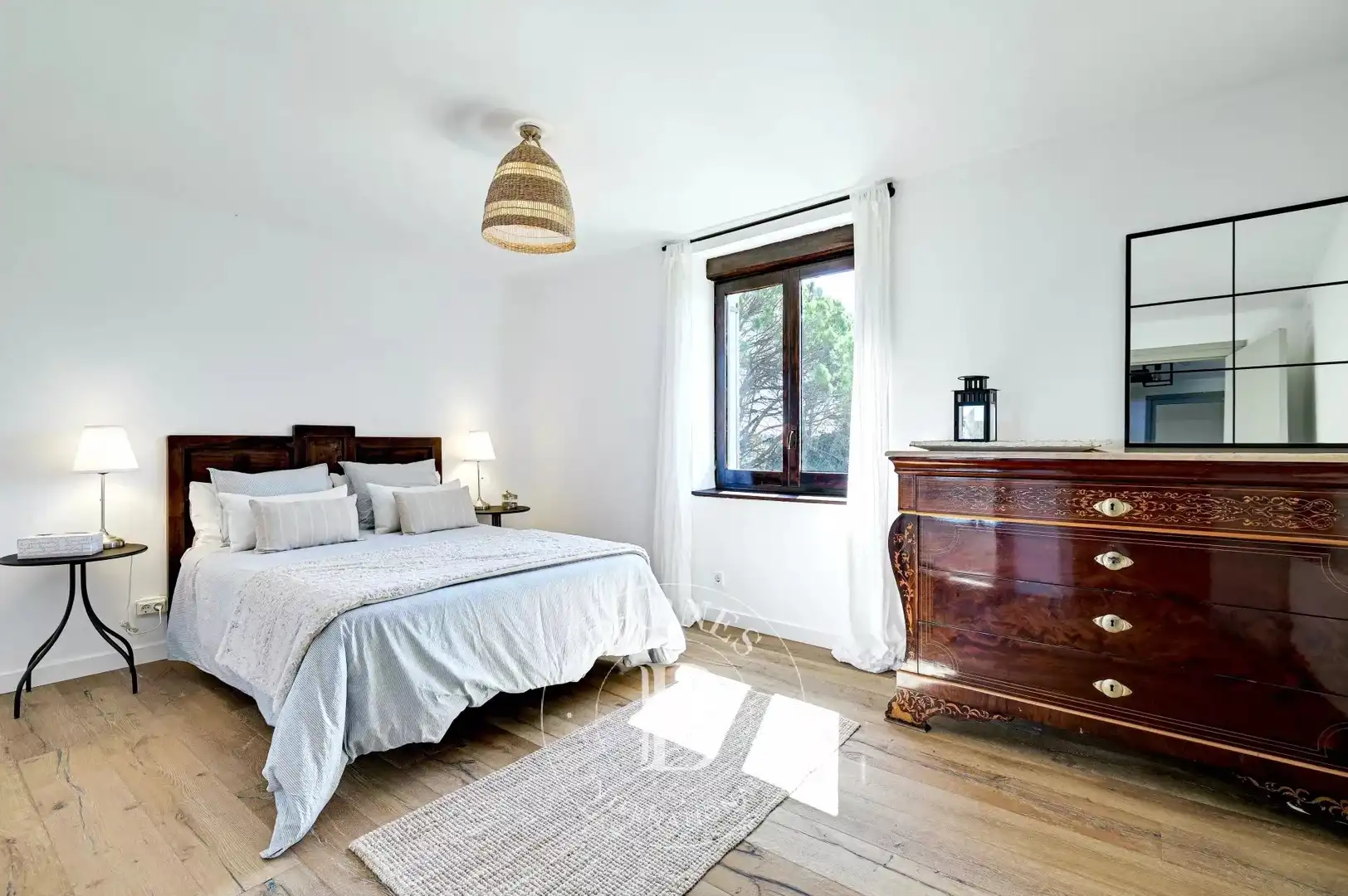 Habitación de Finca rústica en venta en Esponellà con Calefacción, Piscina y Amueblado