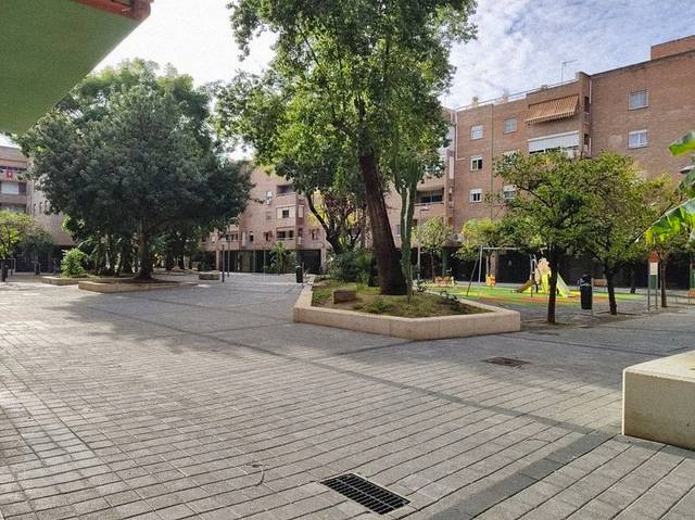 Piso en Venta en Plaza Salesiano Don Ubaldo en Triana Este
