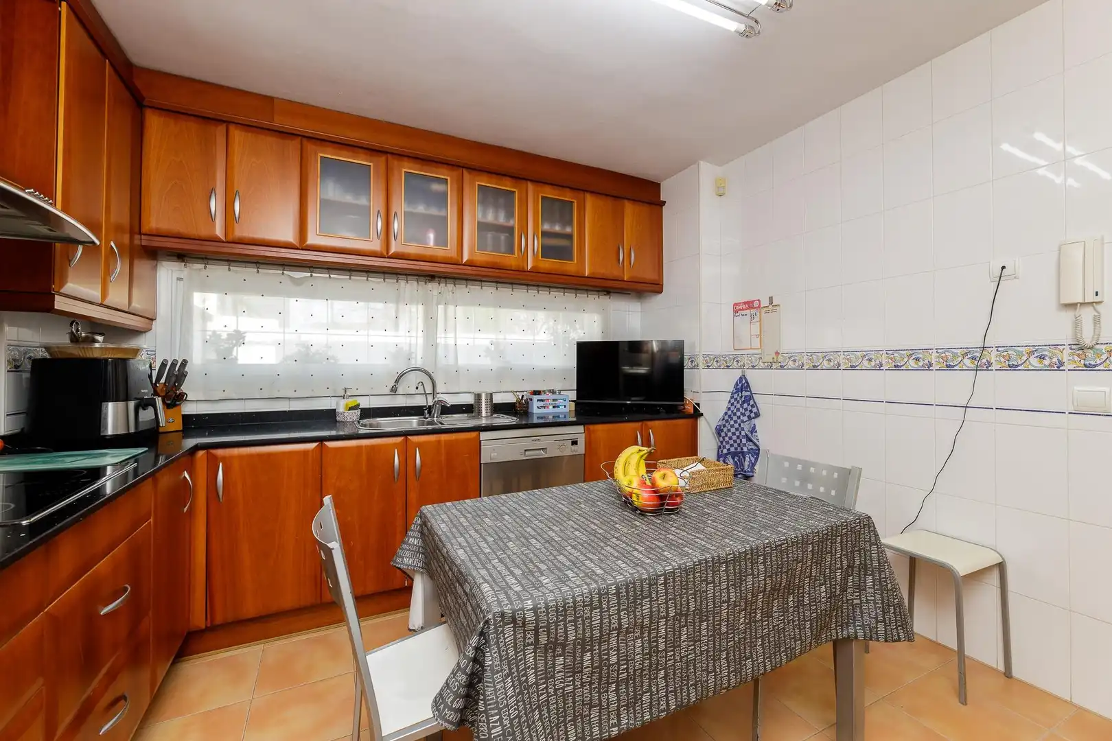 Cuina de Casa adosada en venda en Marratxí amb Aire condicionat, Calefacció i Terrassa
