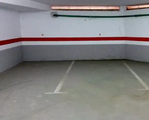 Aparcament amb ascensor en venda a Vicente Blasco Ibañez, imagen 4