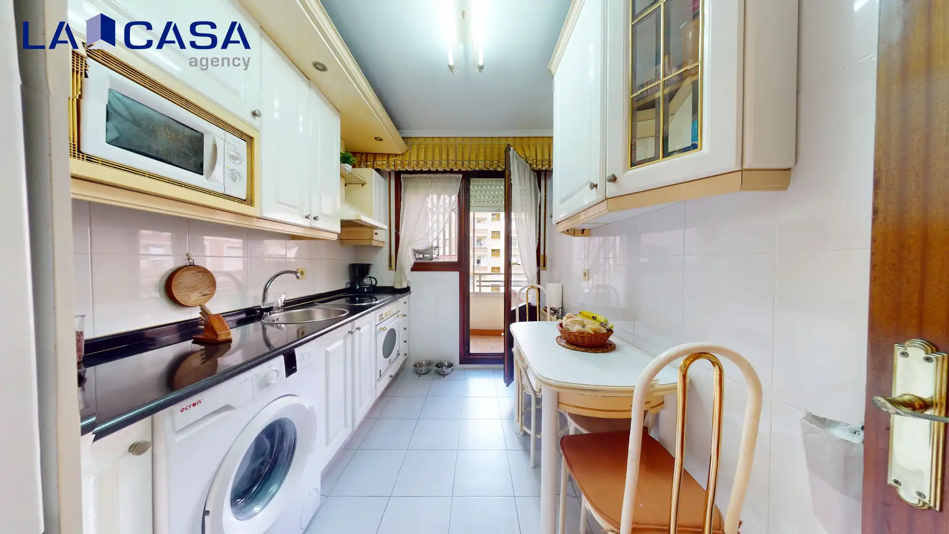 Appartamento con terrazza in vendita a Centro - Ariz - Uribarri, imagen 5