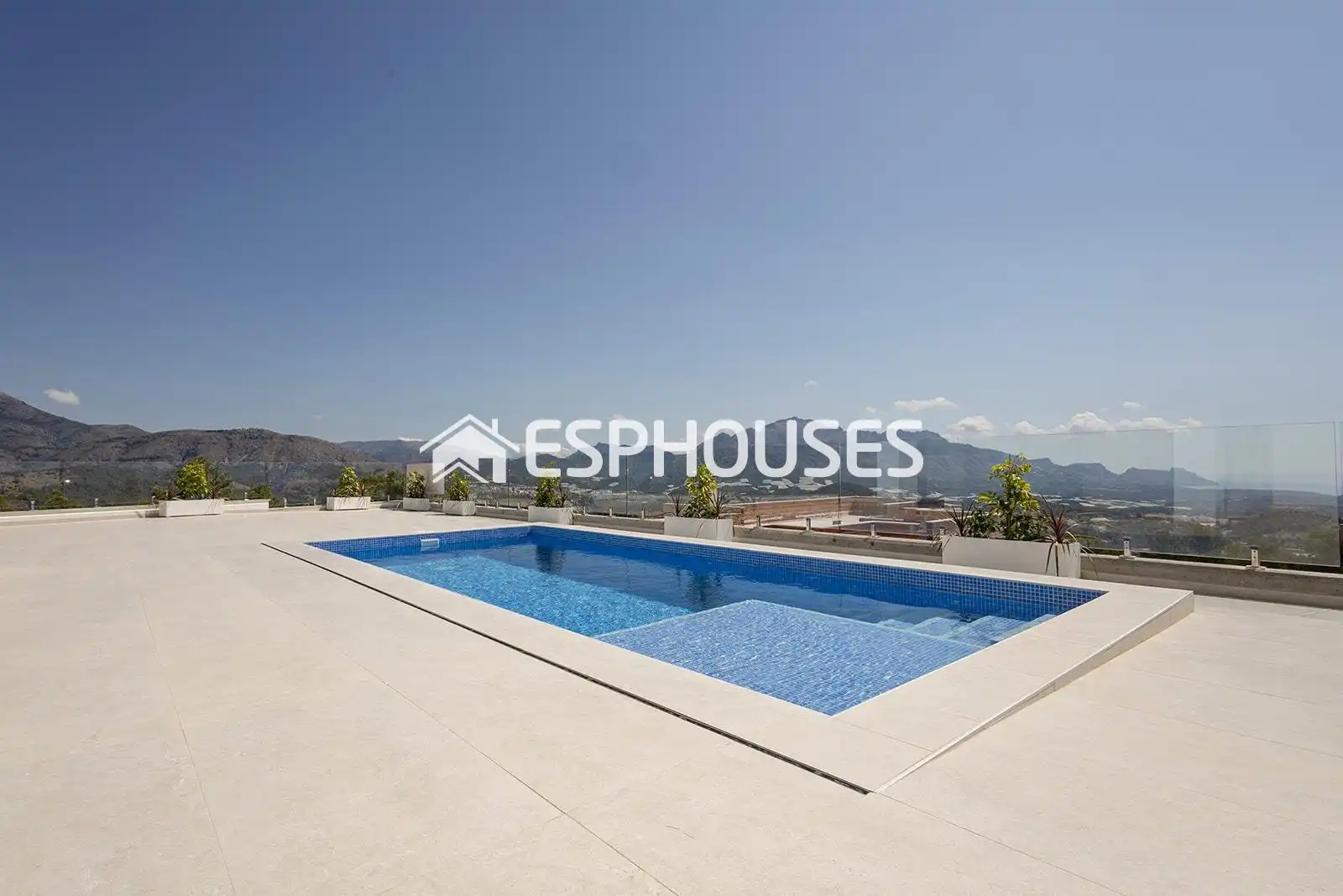 Casa con terraza en venta en Casco urbano, imagen 2