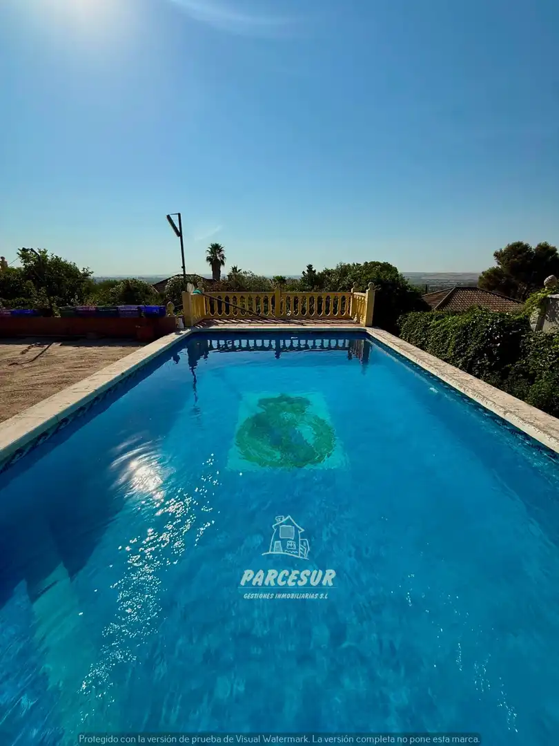 Swimming pool of Houses for sale in Almodóvar del Río  with Air Conditioner, Private garden and Terrace