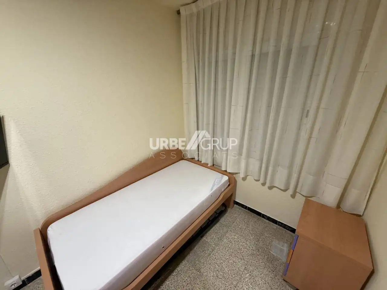 Bedroom of Flat for rent in Terrassa  with Heating and Balcony