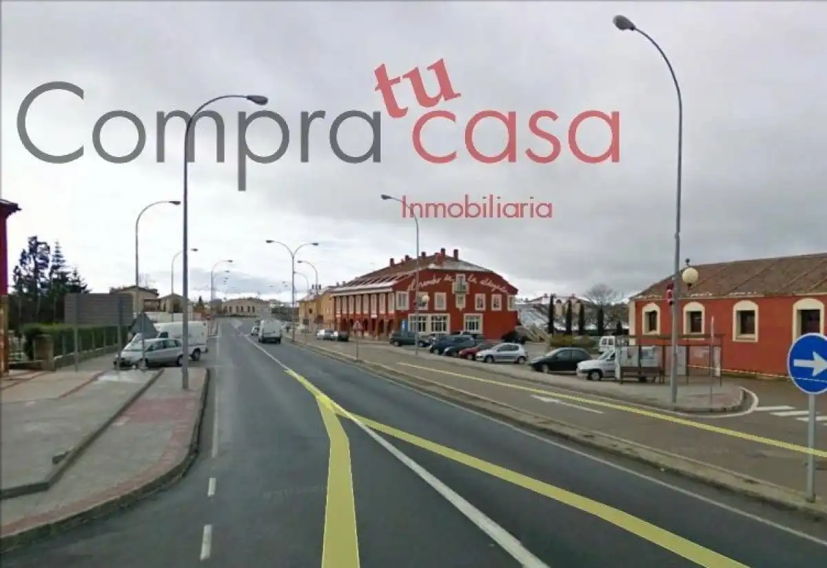 Local comercial en venda a Torrecaballeros, imagen 52