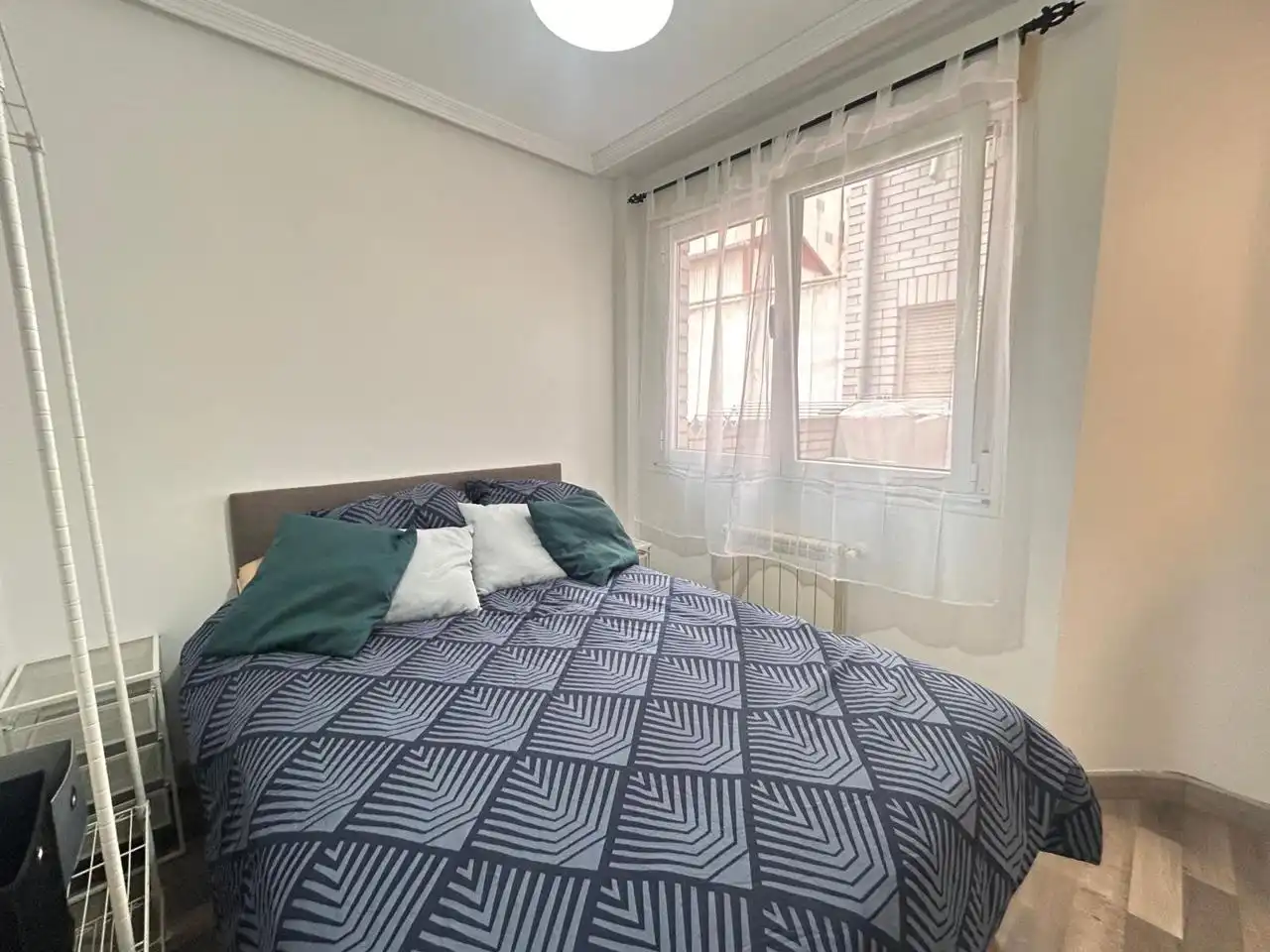 Bedroom of Flat for rent in Gijón   with Heating, Storage room and Furnished