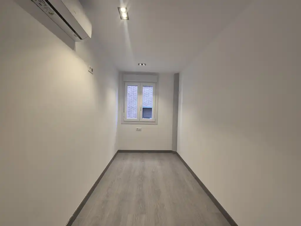 Piso en venta en Zaragoza con Aire acondicionado, Horno y Lavadora