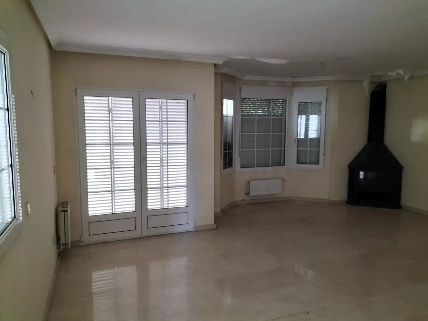 Casa adosada en venta en Moralzarzal con Jardín privado, Terraza y Trastero