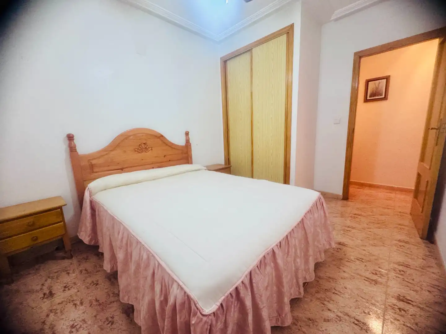 Flat with terrace for sale in Calle la Loma, imagen 2