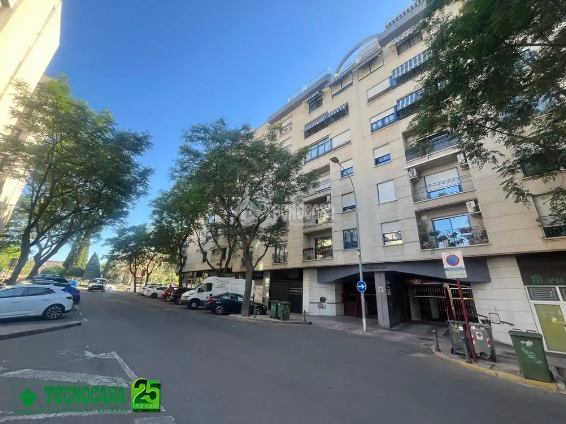 Außenansicht von Wohnung zum Verkauf in Ciudad Real