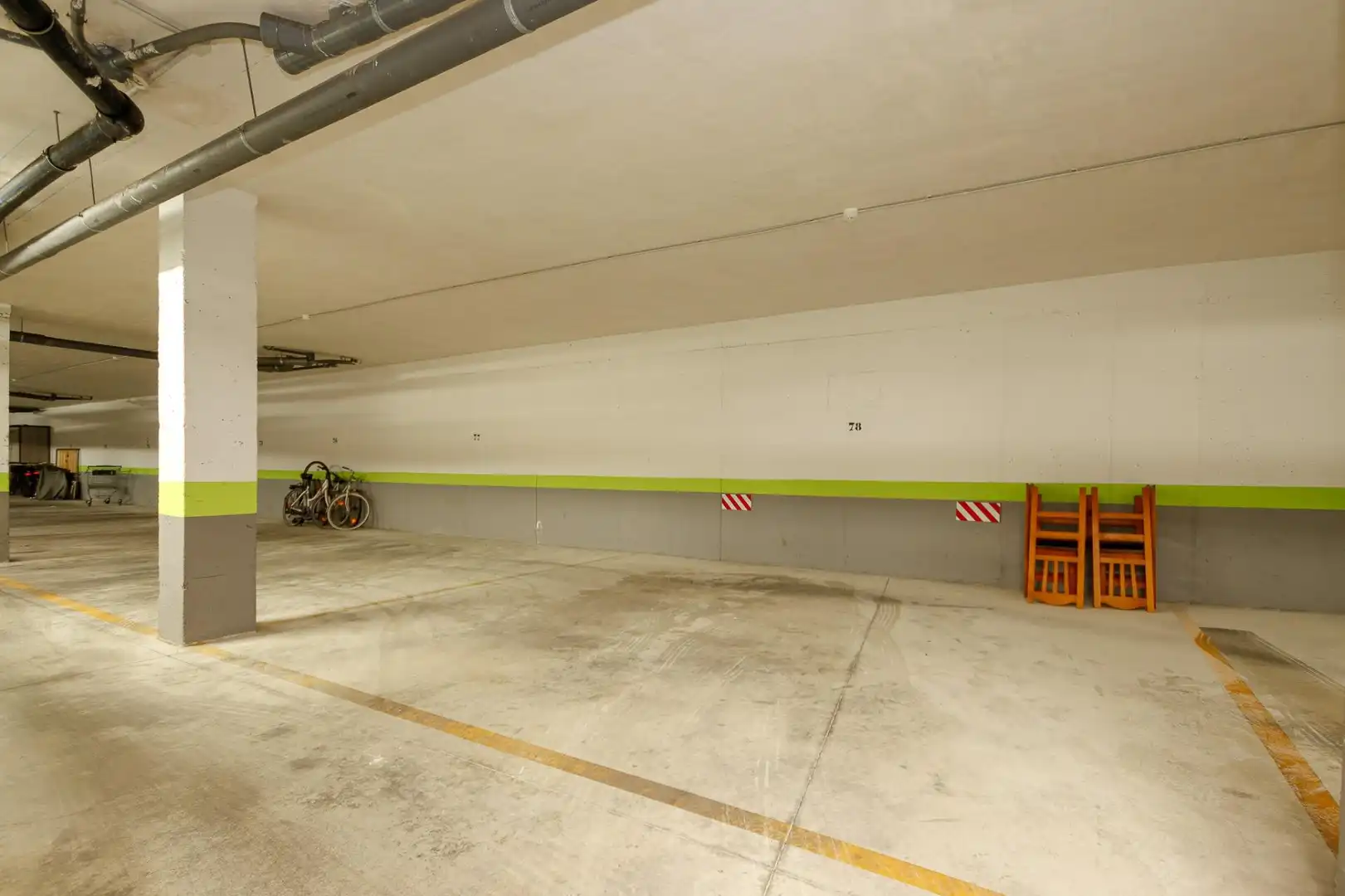 Aparcament de Apartament en venda en Orihuela amb Aire condicionat, Jardí privat i Terrassa