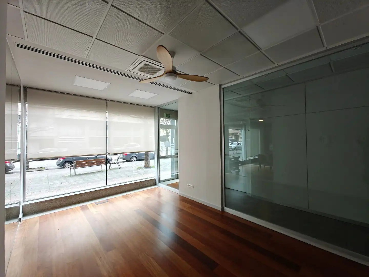 Local comercial de lloguer a Avinguda Guillem Graell 6, imagen 8