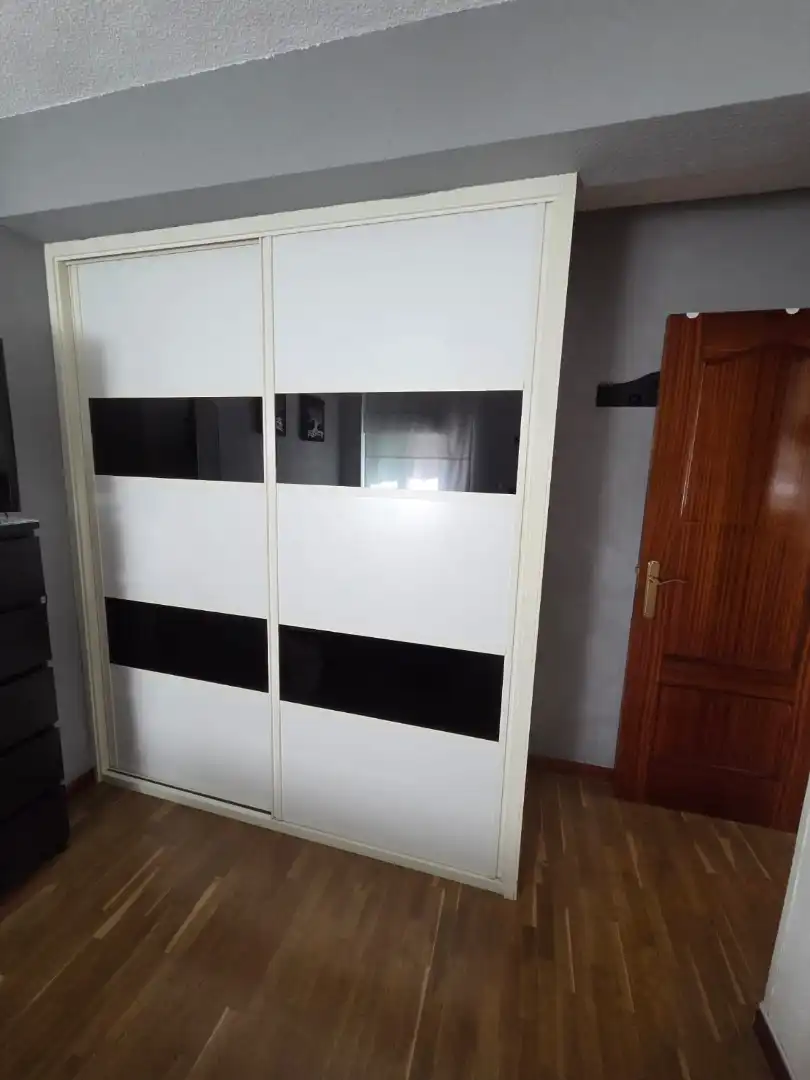 Bedroom of Flat for sale in Madrid  with Air Conditioner, Heating and Parquet flooring