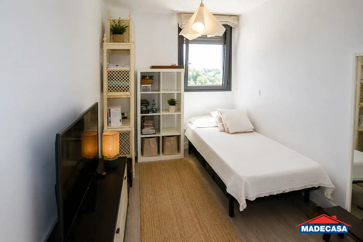 Habitación de Ático en venta en Pozuelo de Alarcón con Aire acondicionado, Calefacción y Jardín privado