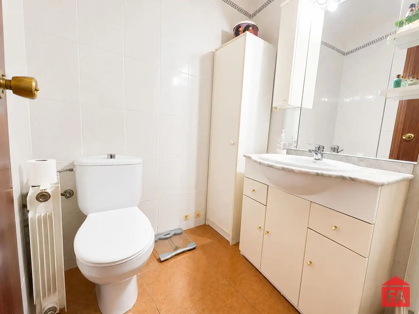 Badezimmer von Wohnung zum Verkauf in El Vendrell mit Klimaanlage, Heizung und Terrasse