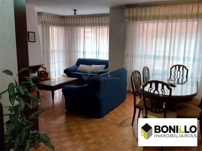 Wohnzimmer von Wohnung zur Miete in Teruel mit Heizung, Terrasse und Abstellraum