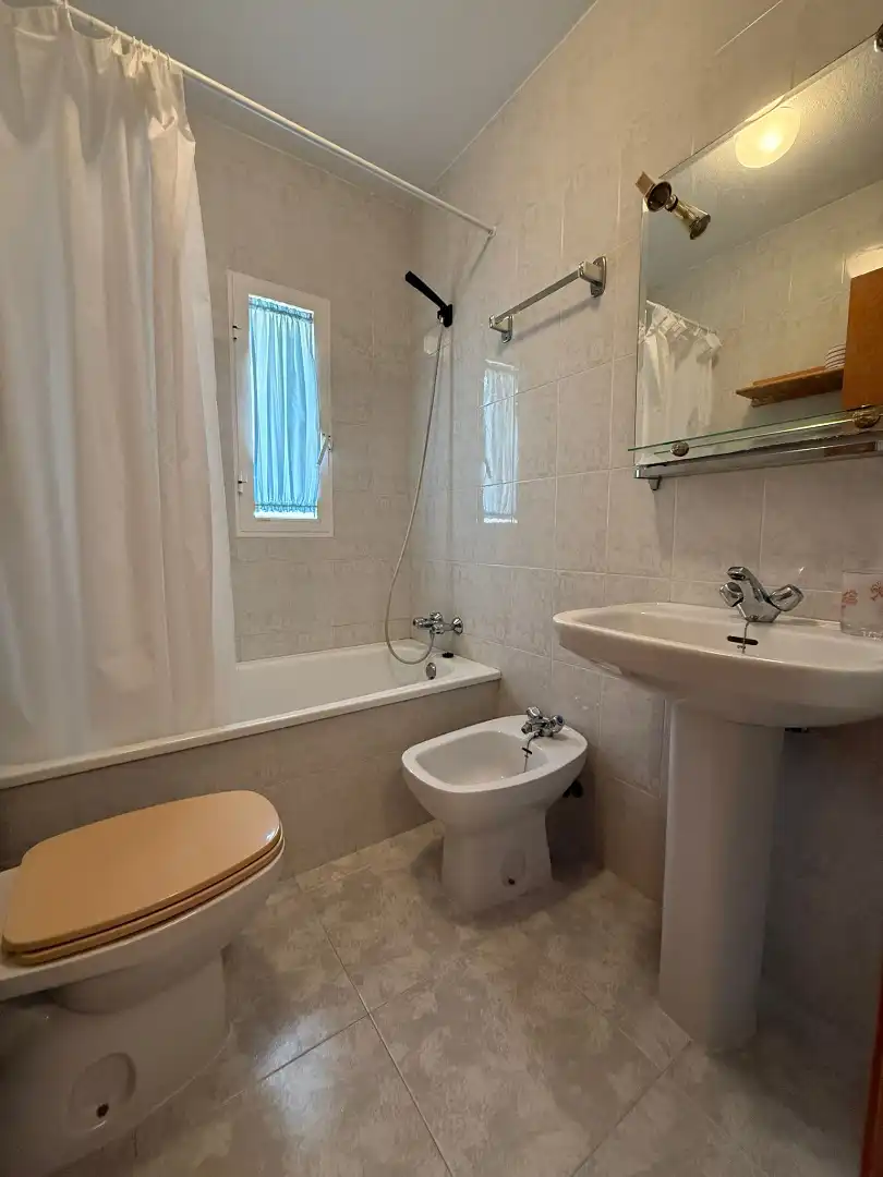 Baño de Casa adosada en venta en Cartagena con Trastero, Amueblado y Horno