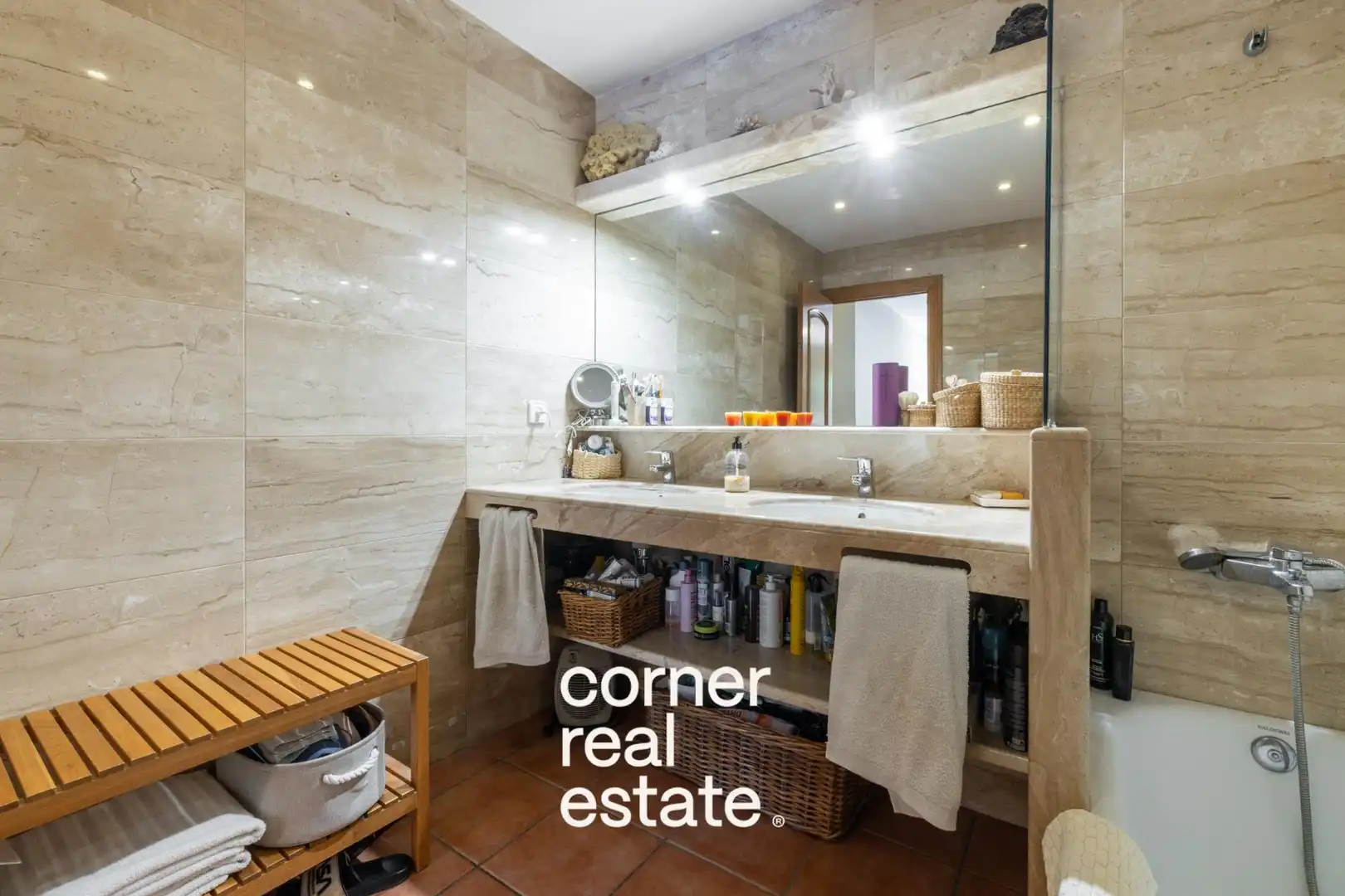 Baño de Casa o chalet en venta en Molins de Rei con Aire acondicionado, Calefacción y Jardín privado