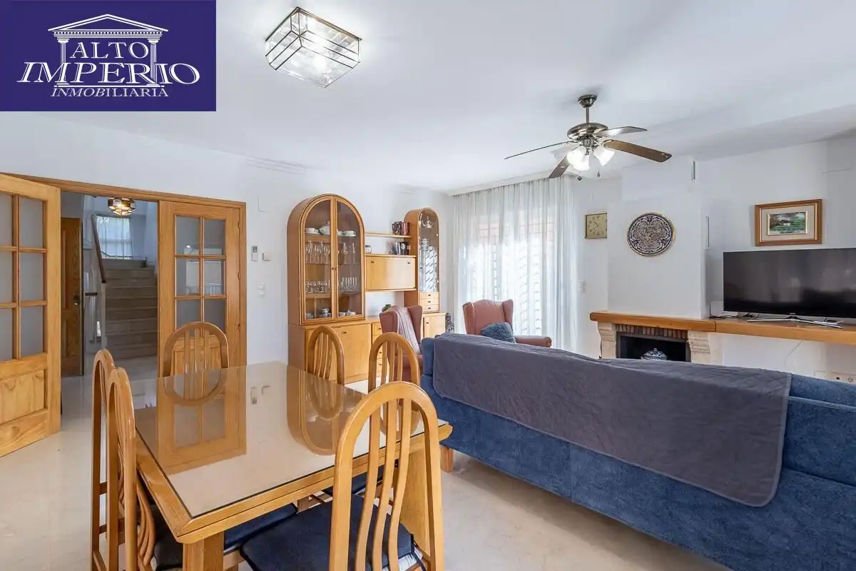 House with terrace for sale in Calle LIMA, imagen 10