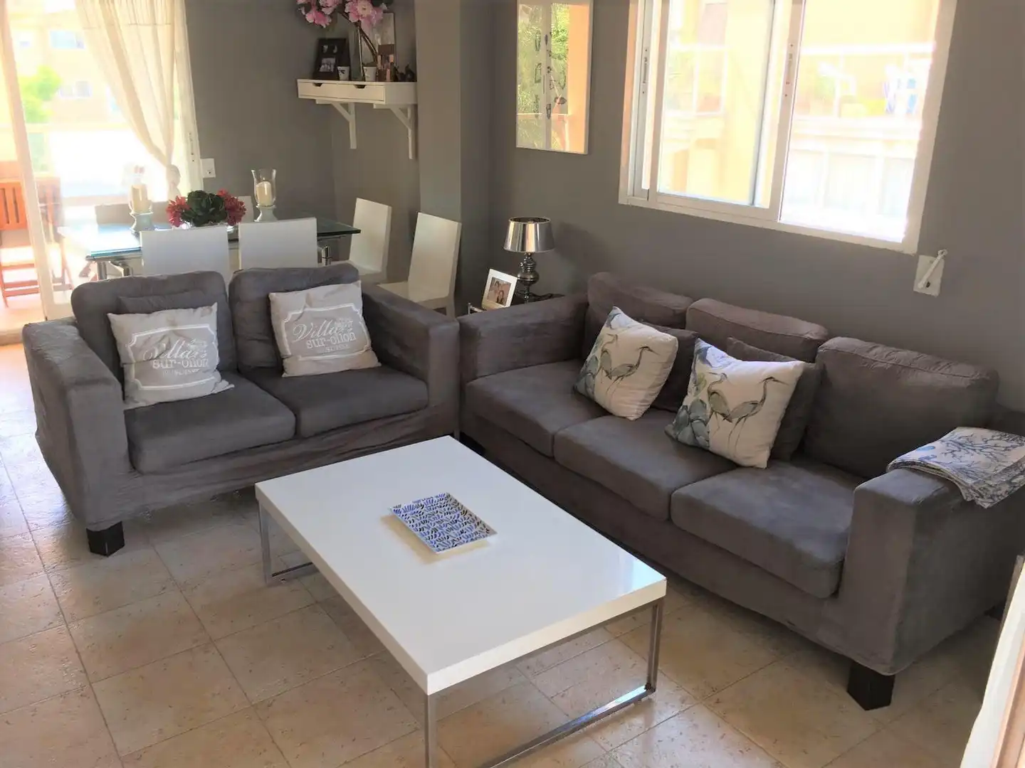 Apartamento de alquiler en Carrer Venecia, Montañar - El Arenal
