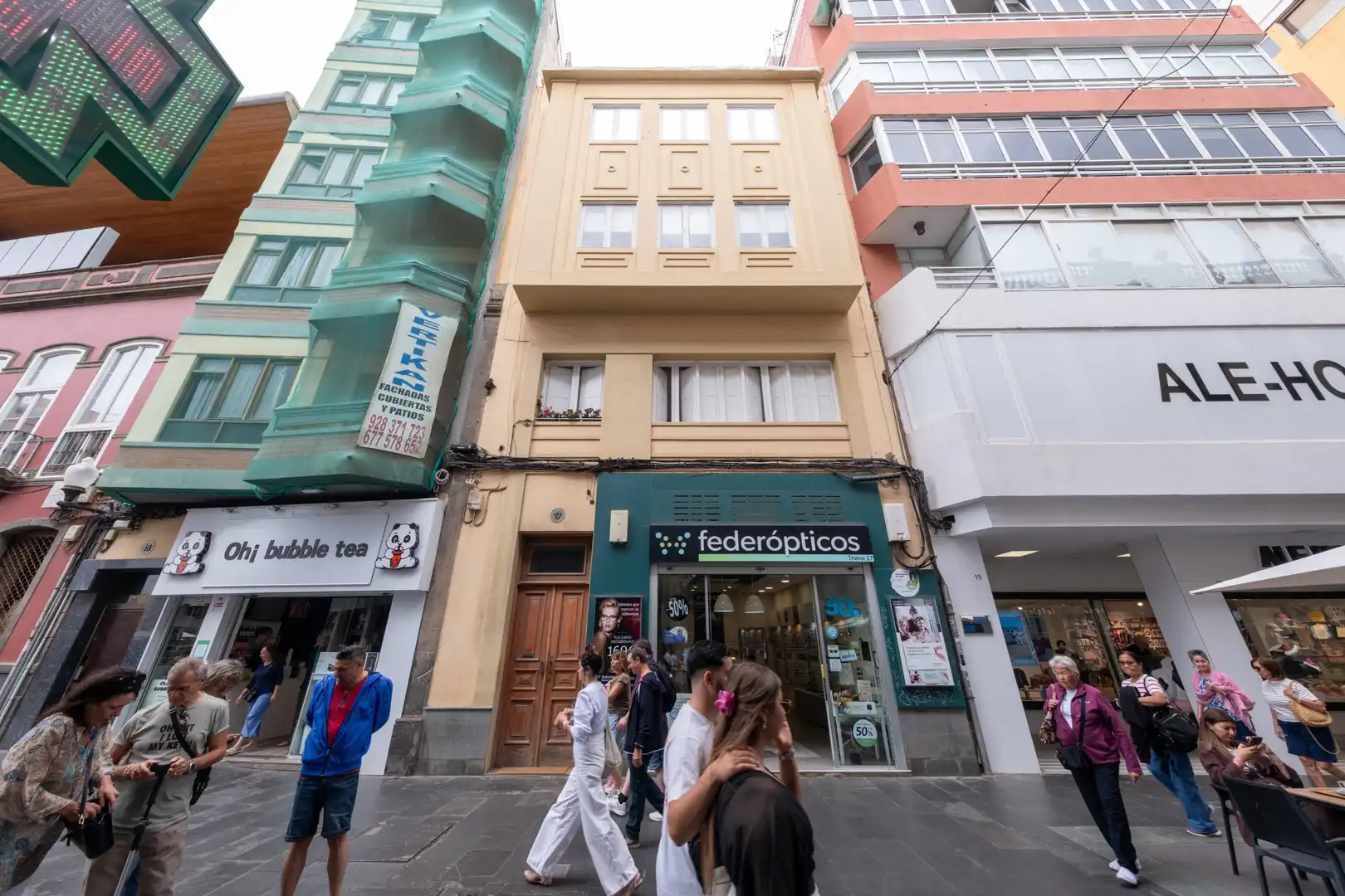 Vista exterior de Àtic en venda en Las Palmas de Gran Canaria amb Aire condicionat, Calefacció i Terrassa
