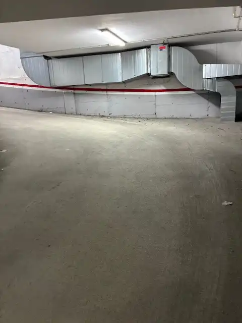 Garaje en venta en A Laracha  