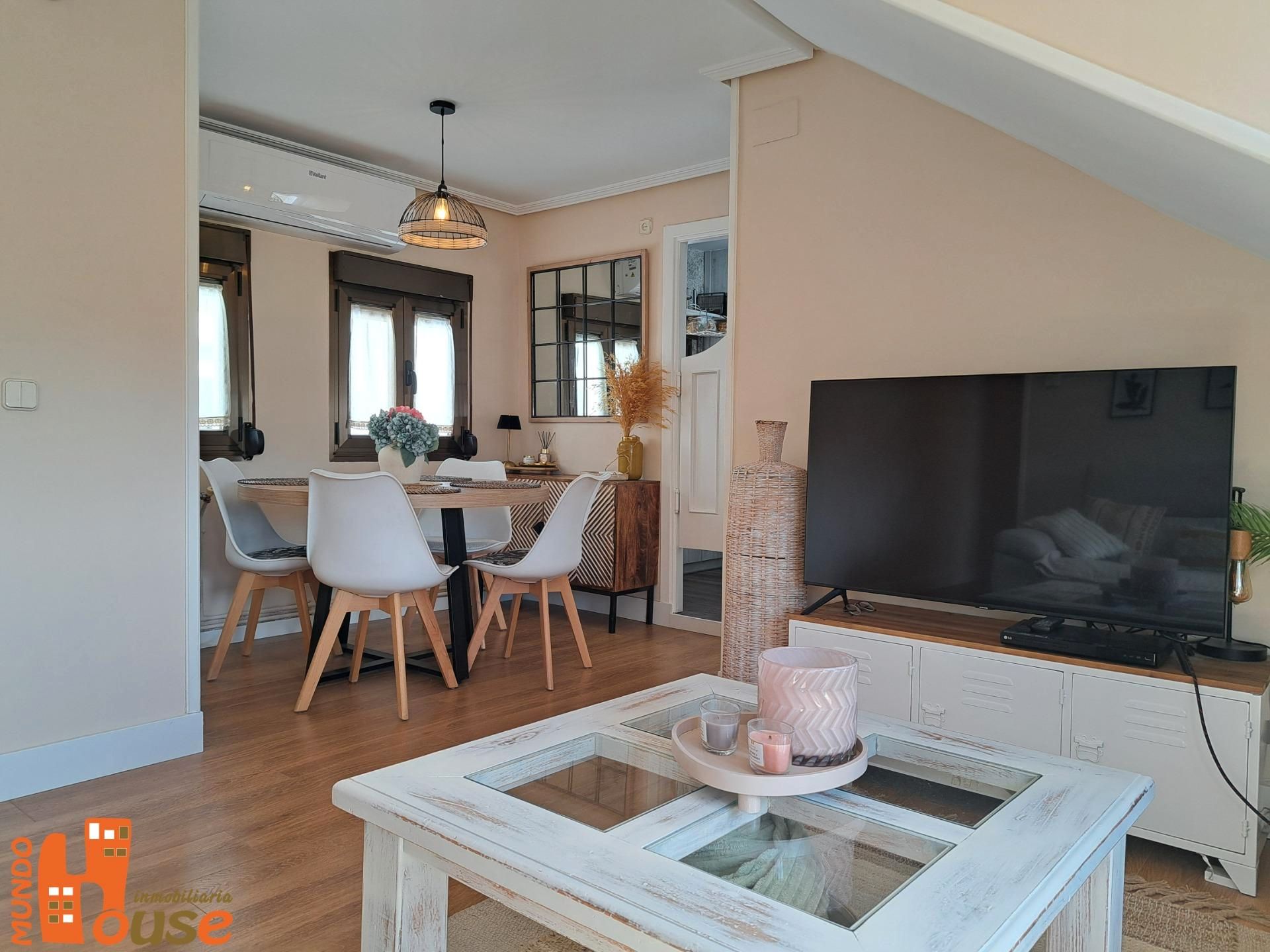 Wohnzimmer von Wohnung zum Verkauf in Real Sitio de San Ildefonso mit Heizung