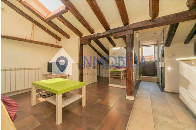 Piso en Venta en Calle del Doctor Fourquet en Embajadores - Lavapiés