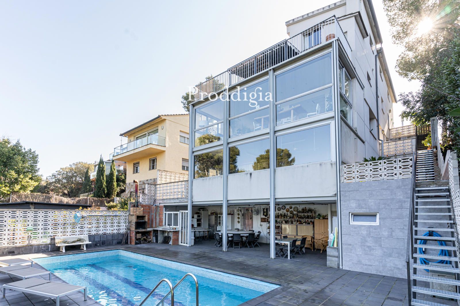 Exterior view of House or chalet for sale in Sant Cugat del Vallès  with Air Conditioner, Heating and Private garden