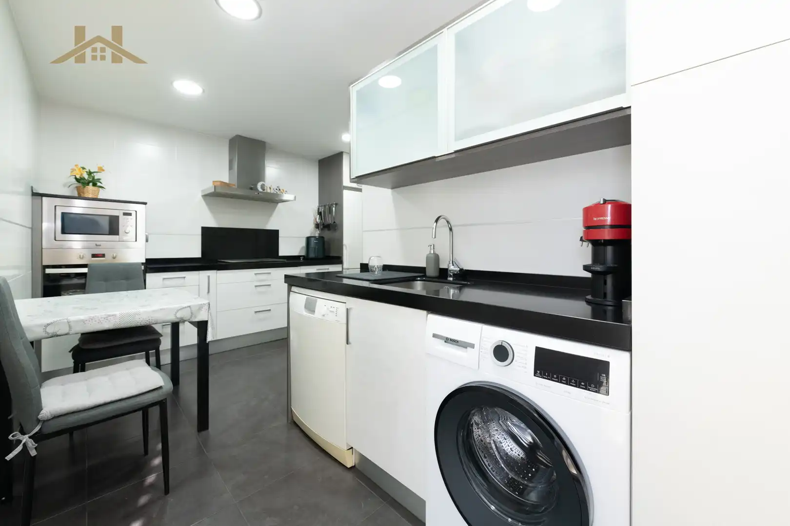 Piso con ascensor en venta en Avenida de Baunatal, imagen 6