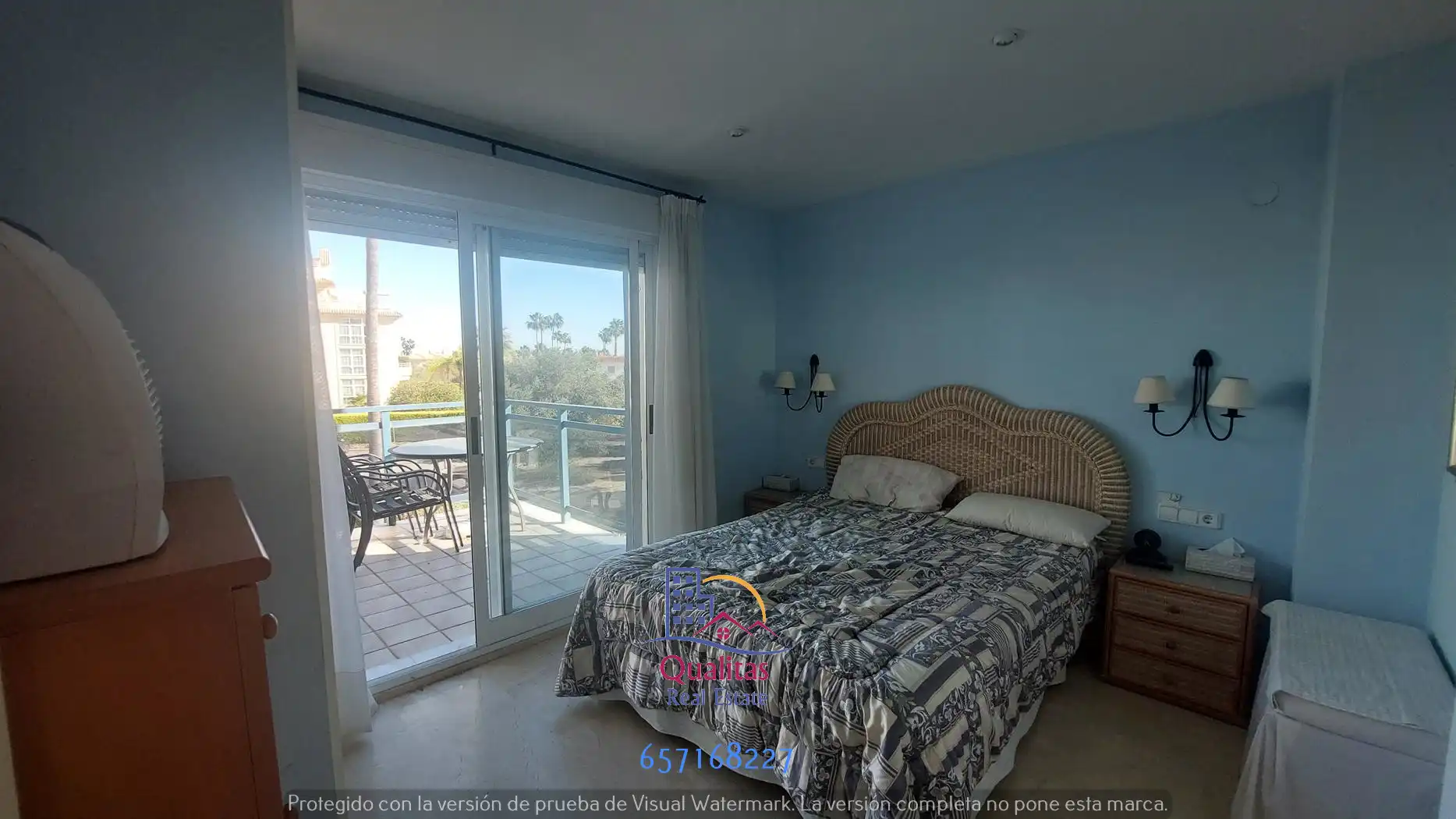 Habitación de Apartamento de alquiler en Oliva con Aire acondicionado, Calefacción y Jardín privado