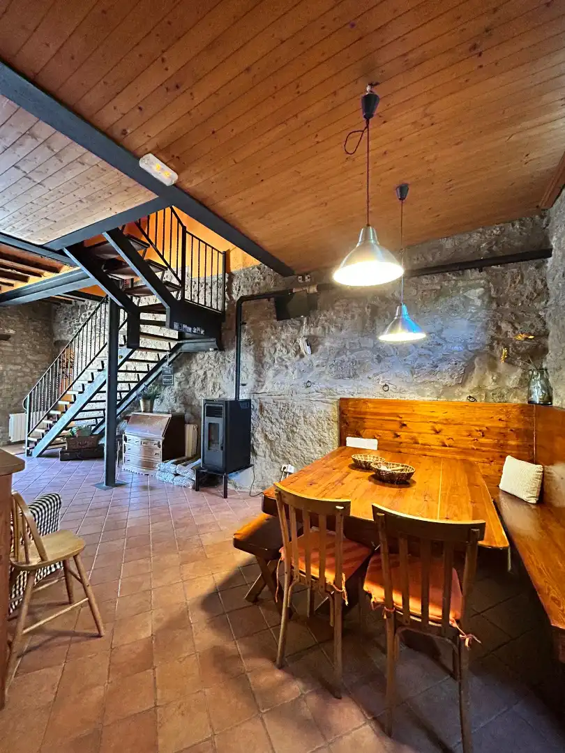 Finca rústica en venta en Alpens con Calefacción, Parquet y Amueblado