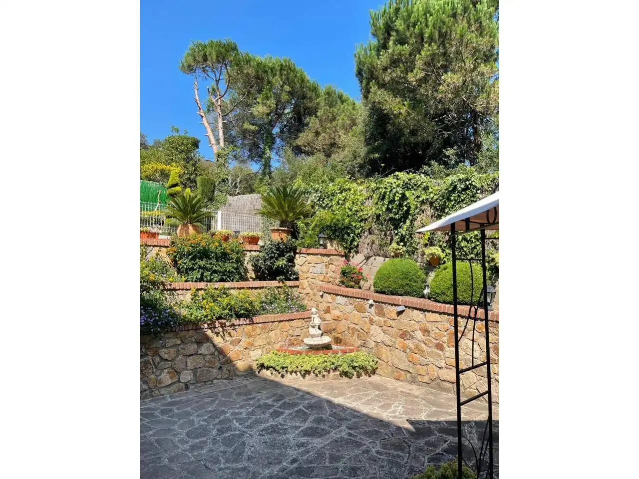 Garden of Houses for sale in Vidreres  with Air Conditioner, Heating and Private garden