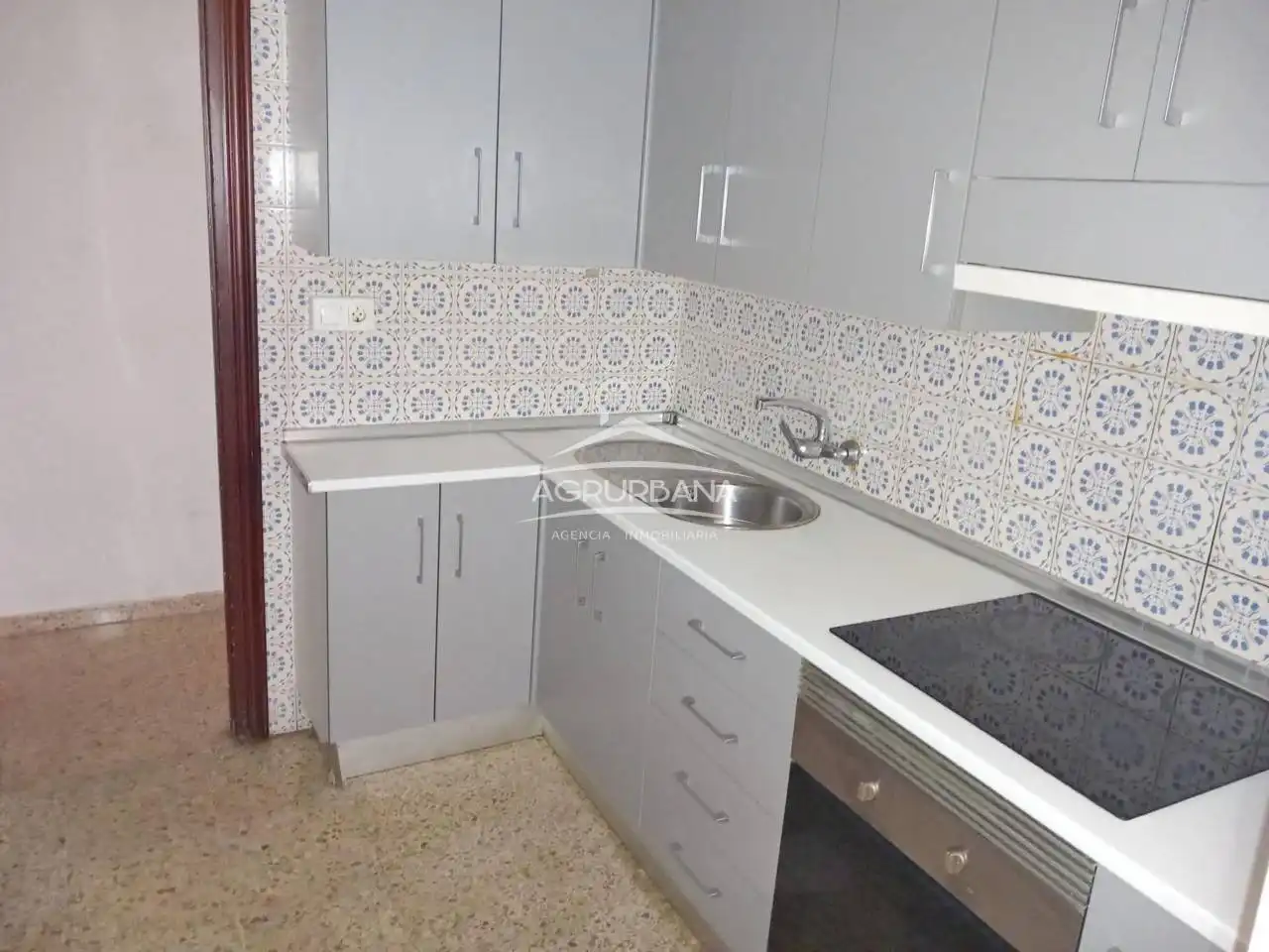 Cuina de Pis en venda en Motril amb Balcó
